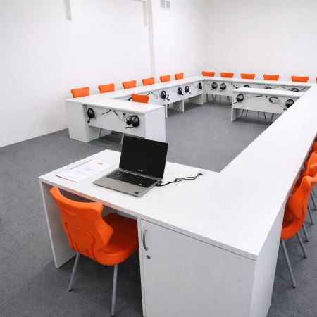 Pracownia Językowa dla 20 stanowisk